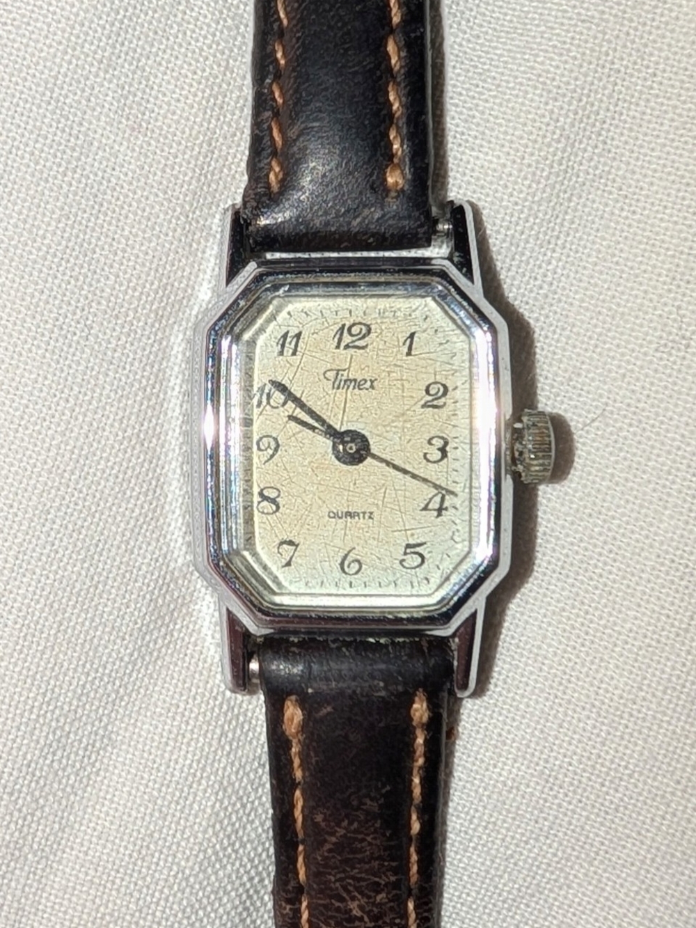 Working Vintage Timex Women's Vintage-Style Silver Case Watch Octagon
